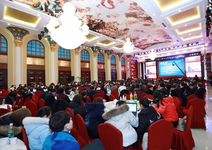 贏戰2018 | 蒙太奇2017經銷商年會盛典隆重召開 領導作重要講話  